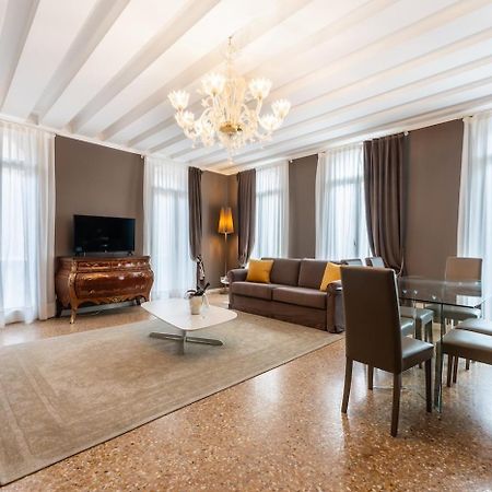 San Teodoro Palace - Luxury Apartments Venice Ngoại thất bức ảnh