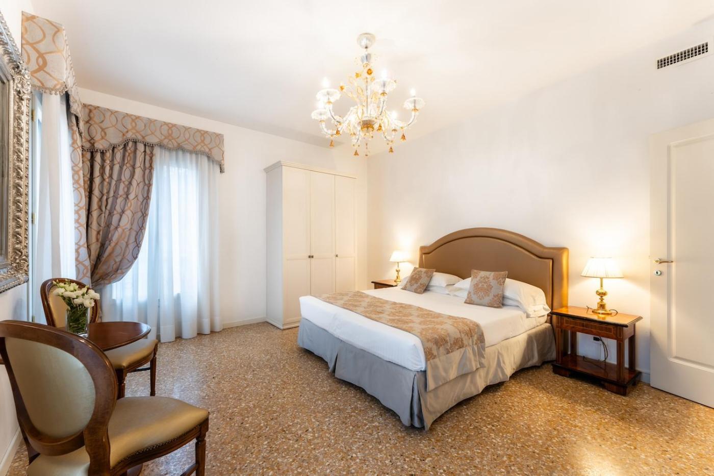 San Teodoro Palace - Luxury Apartments Venice Ngoại thất bức ảnh