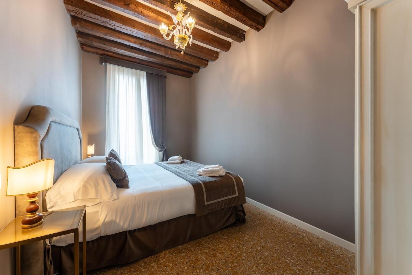 San Teodoro Palace - Luxury Apartments Venice Ngoại thất bức ảnh