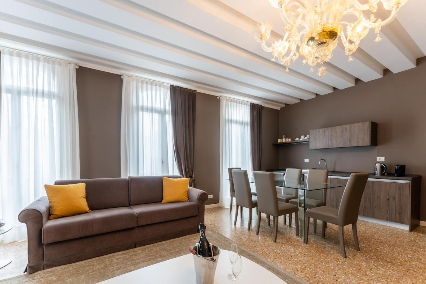 San Teodoro Palace - Luxury Apartments Venice Ngoại thất bức ảnh