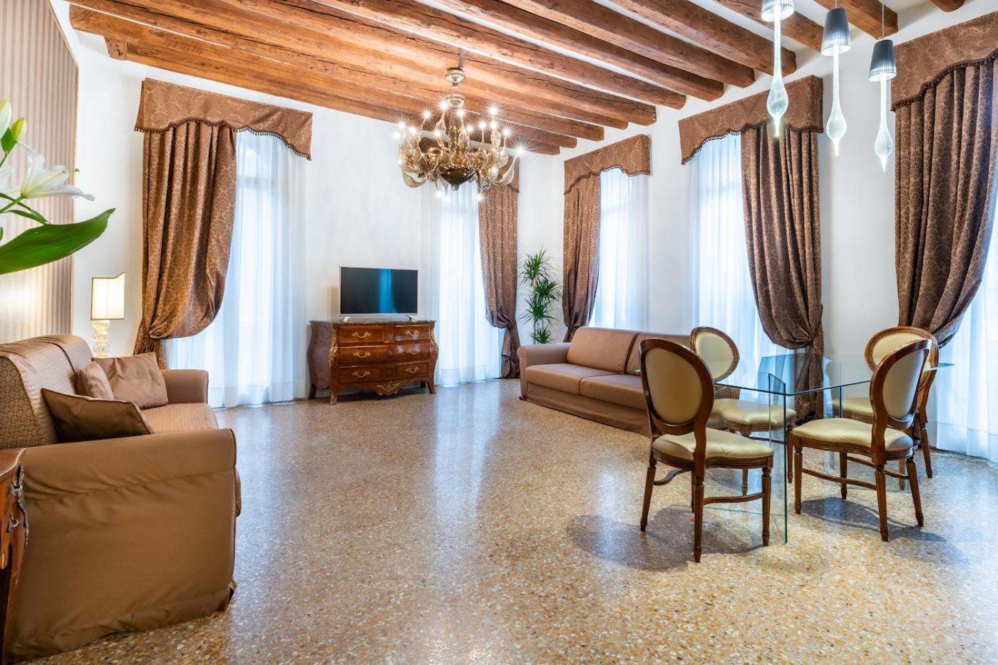 San Teodoro Palace - Luxury Apartments Venice Ngoại thất bức ảnh