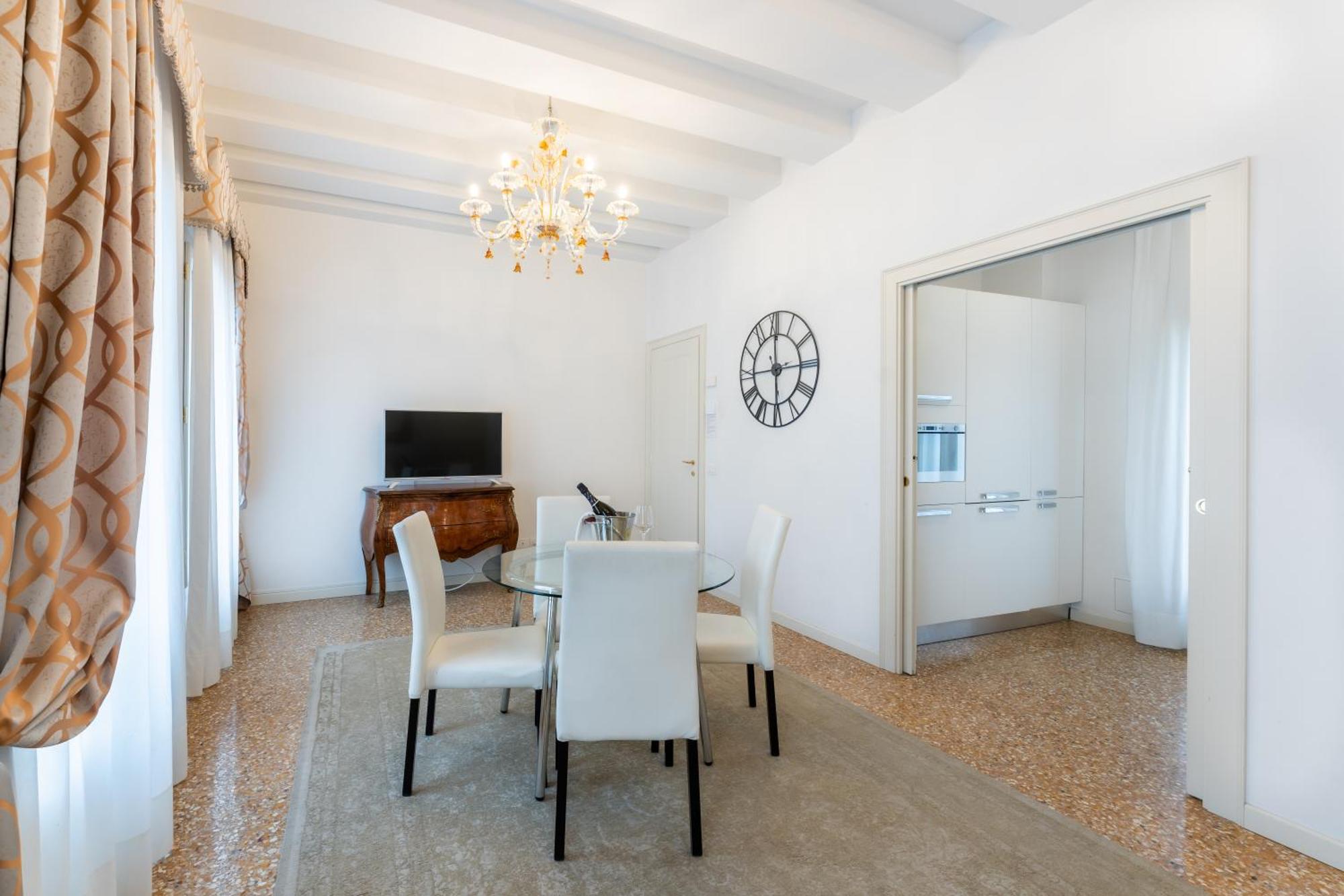 San Teodoro Palace - Luxury Apartments Venice Ngoại thất bức ảnh